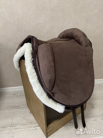 Замшевое седло Perfect с защитным вальтрапом