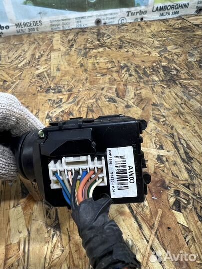 Подрулевой переключатель правый Киа Соул 1 AM