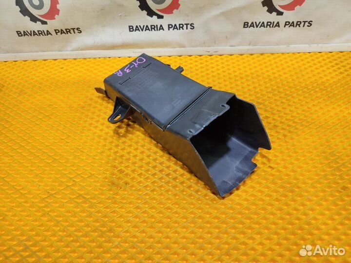 Воздуховод тормозного механизма правый Bmw 7 F01