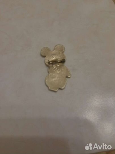 Значок олимпийский мишка