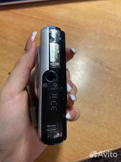 Компактный фотоаппарат