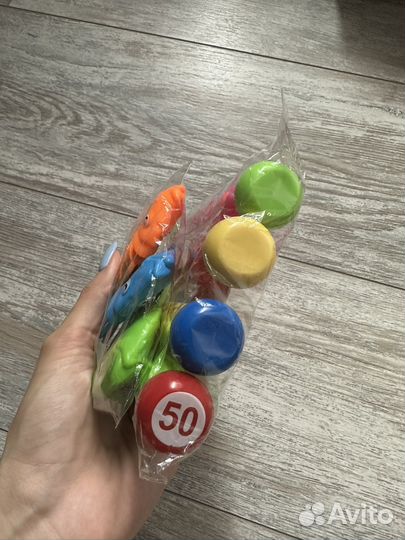 Игрушки в бассейн новые тонущие