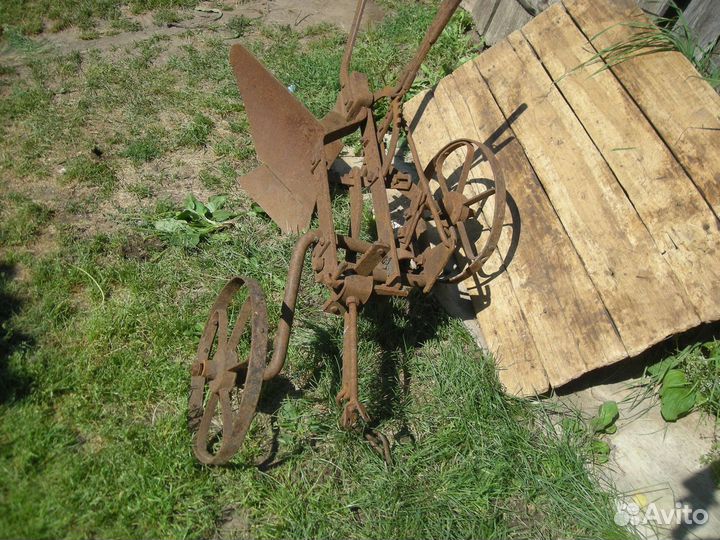 Плуг конный орловский однолемешный самовывоз