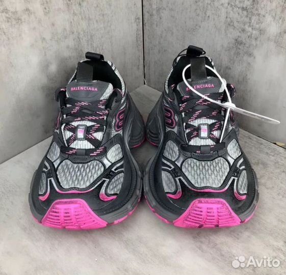 Balenciaga 10xl