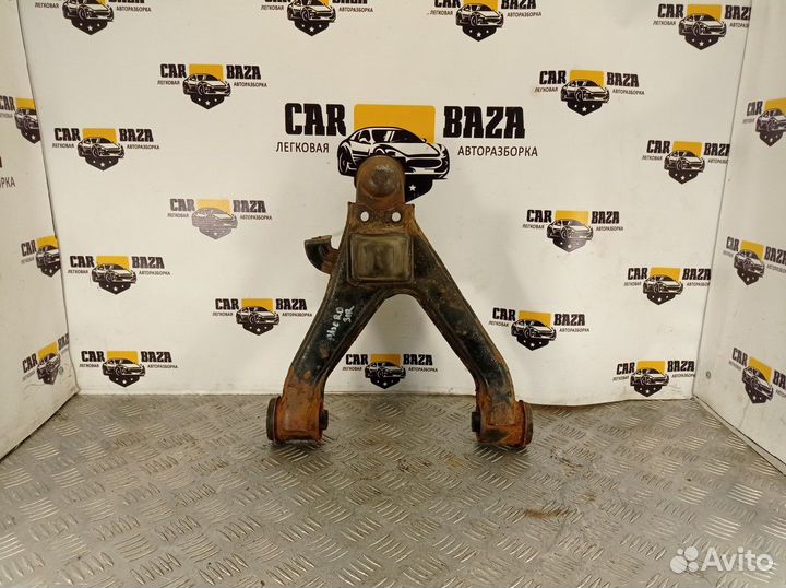 Рычаг задней подвески верхний правый R