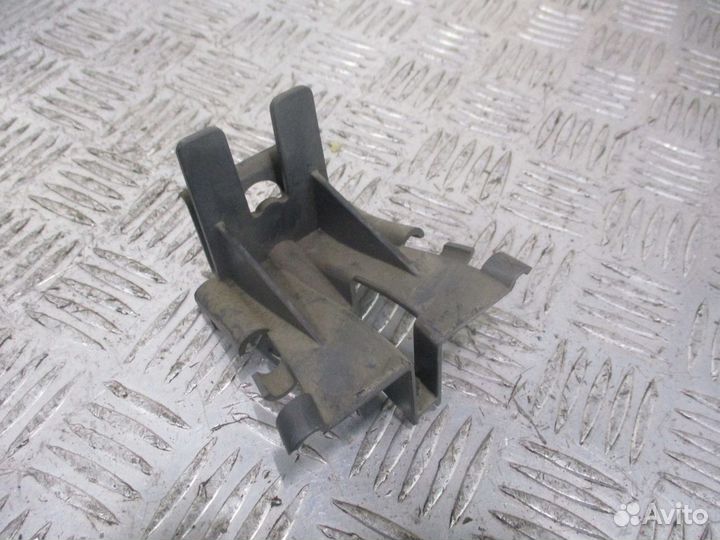 Накладка Mercedes-Benz A9438460114