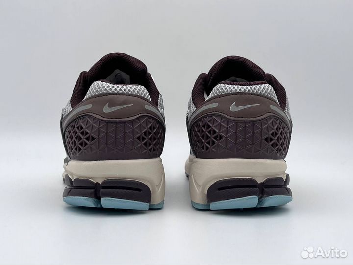 Кроссовки мужские Nike Zoom Vomero 5 SP 'Earth Fos