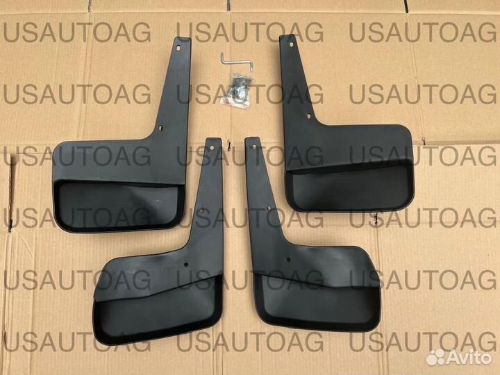 Брызговики Dodge Caravan 2001-2008