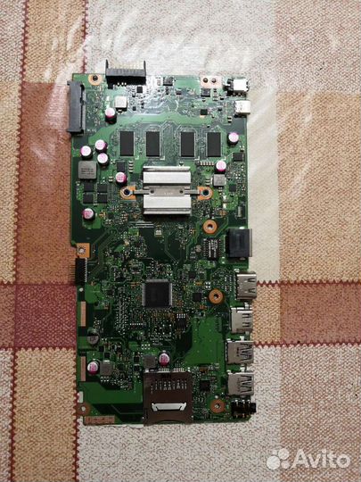 Материнская плата x540s