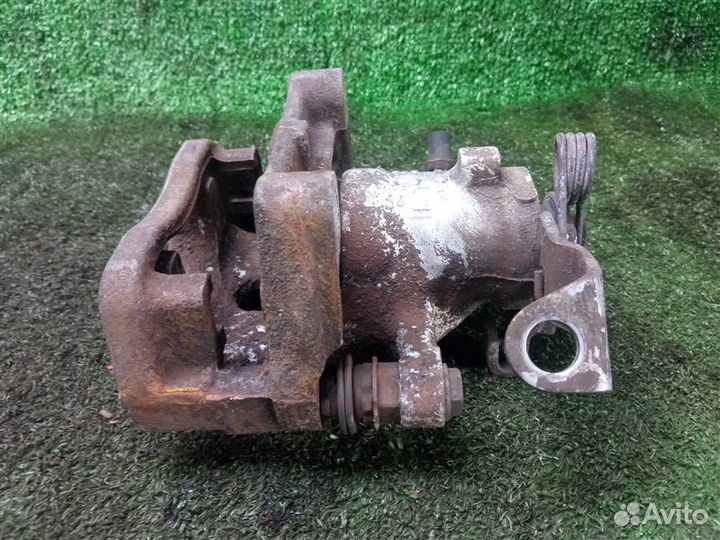 Суппорт задний правый Opel Astra H (2004-2014)