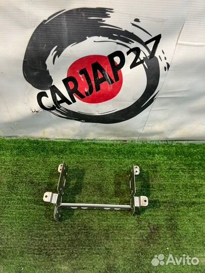 Крепление магнитолы Mitsubishi Outlander GG2W 4B11