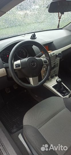 Opel Astra 1.3 МТ, 2008, 245 000 км