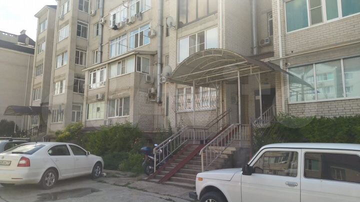 2-к. квартира, 88 м², 5/5 эт.