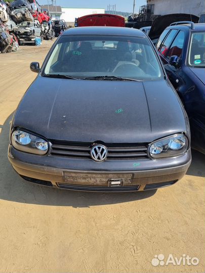 Разборка Volkswagen Golf 4