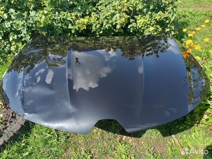 Капот на Renault arkana