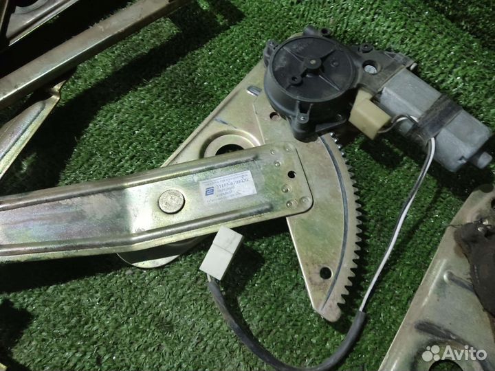 Стеклоподъемники Волга 31105