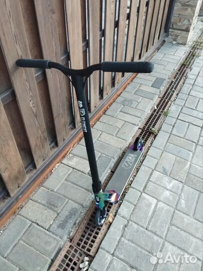 Трюковой самокат