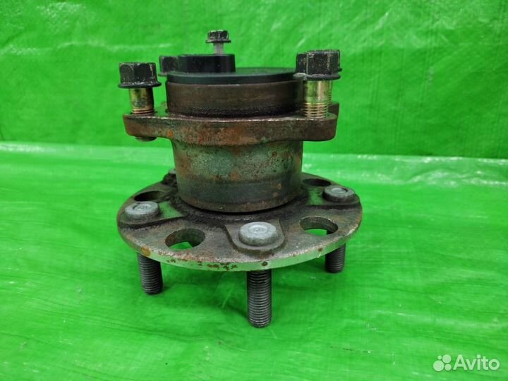 Ступица зад. Dodge Caliber