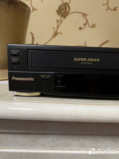 Видеомагнитофон panasonic