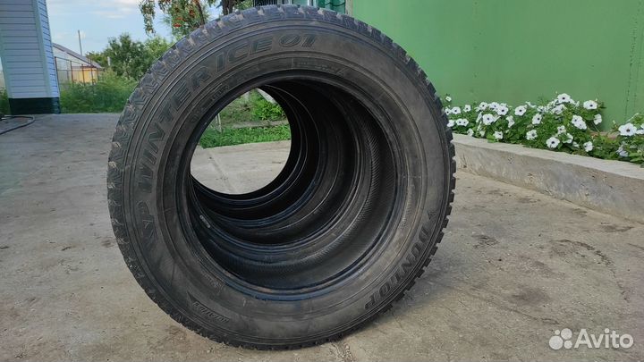 Dunlop SP Winter Ice 01 225/65 R17