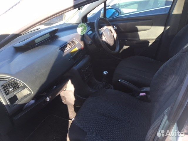 Разбор на запчасти Citroen C4