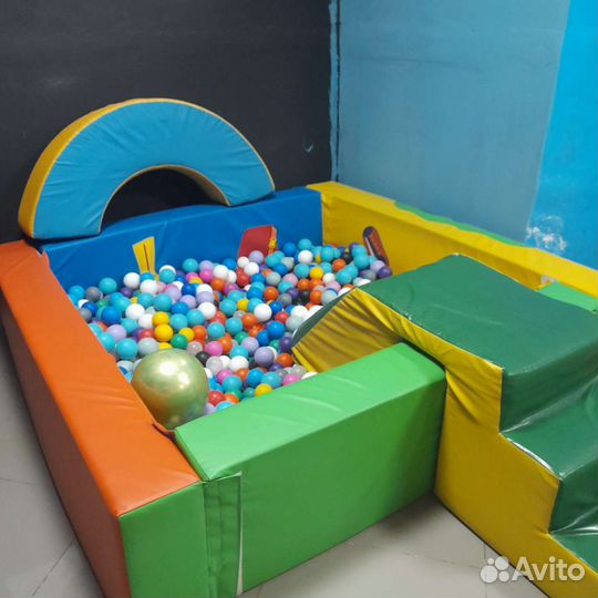 Сухой бассейн с шариками бу большой