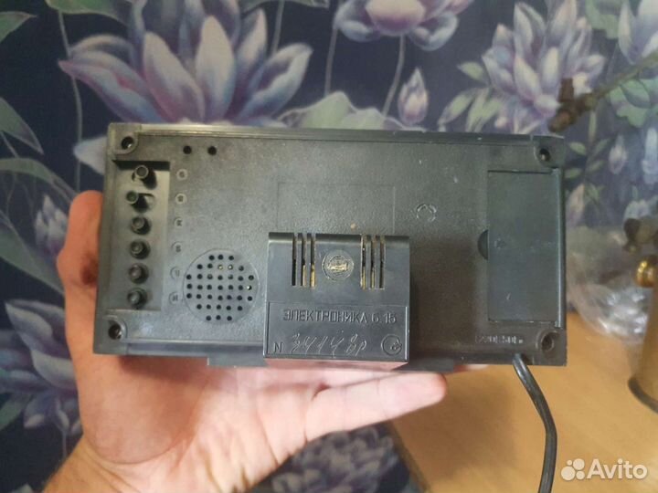 Настольные часы электроника СССР