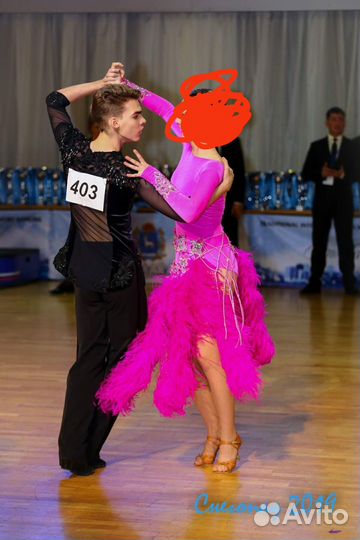 Продам платье для спортивно-бальных танцев латина