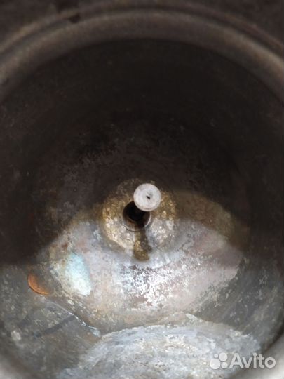 Рукомойник старинный