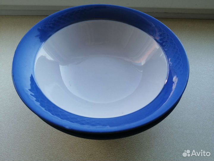 Тарелки под горячее и для супа