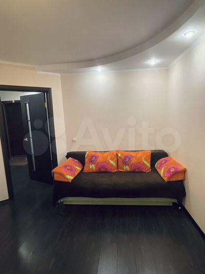 1-к. квартира, 42 м², 8/10 эт.