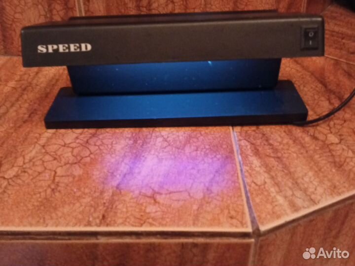 Машинка для проверки денег