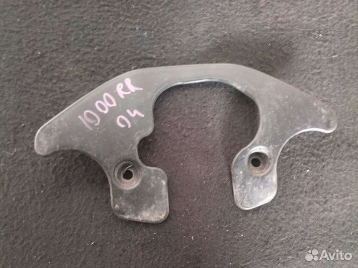 Пластик под траверсу Honda CBR 1000RR 04