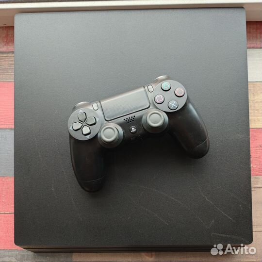 Sony playstation 4 pro 1tb