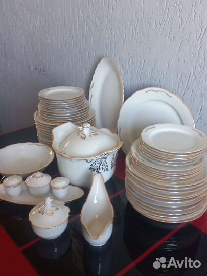 Сервиз столовый на 12 персон. Новый Дулево 2006г