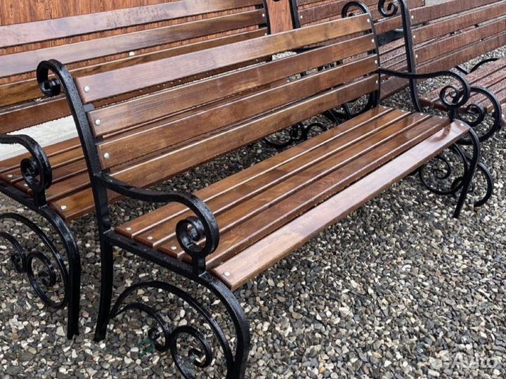 Скамейка садовая