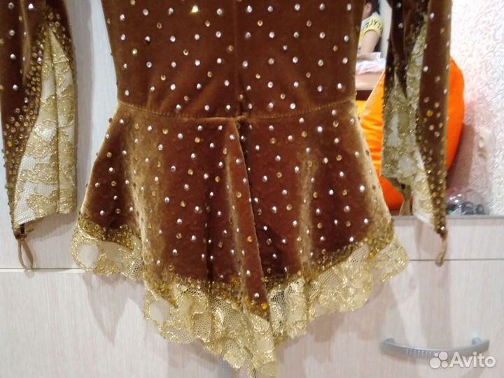 Платье для фигурного катания