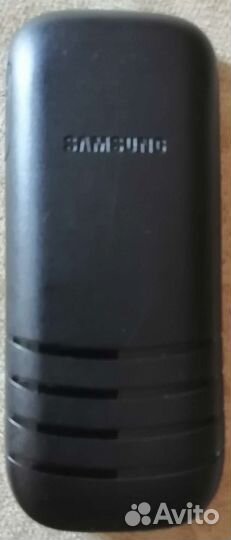 Телефон Samsung GF E1202