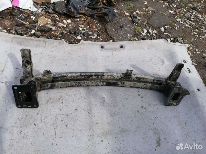 Усилитель бампера переднего Киа Сид 3 CD