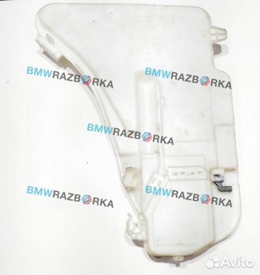 Бачок омывателя BMW 5 F07/F10/F11 2013