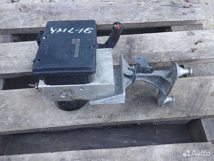 Блок ABS Mercedes W203