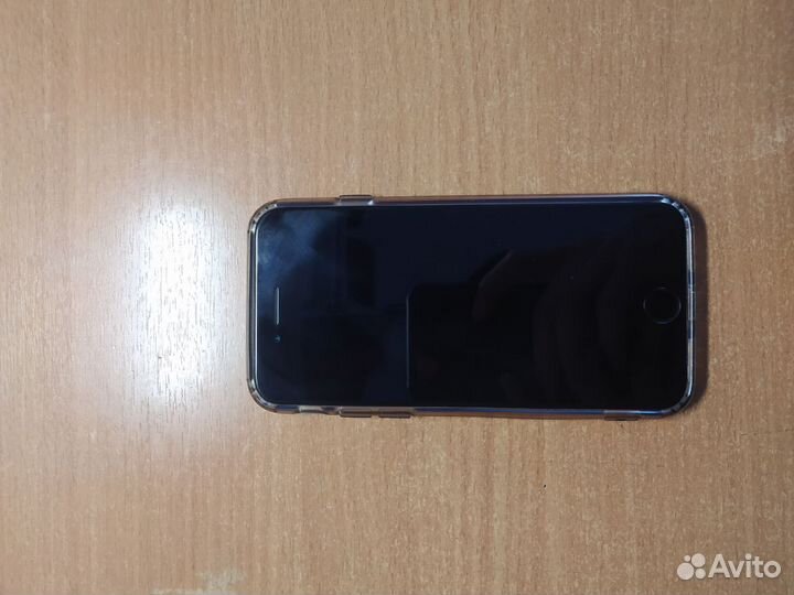 iPhone SE (2020), 64 ГБ