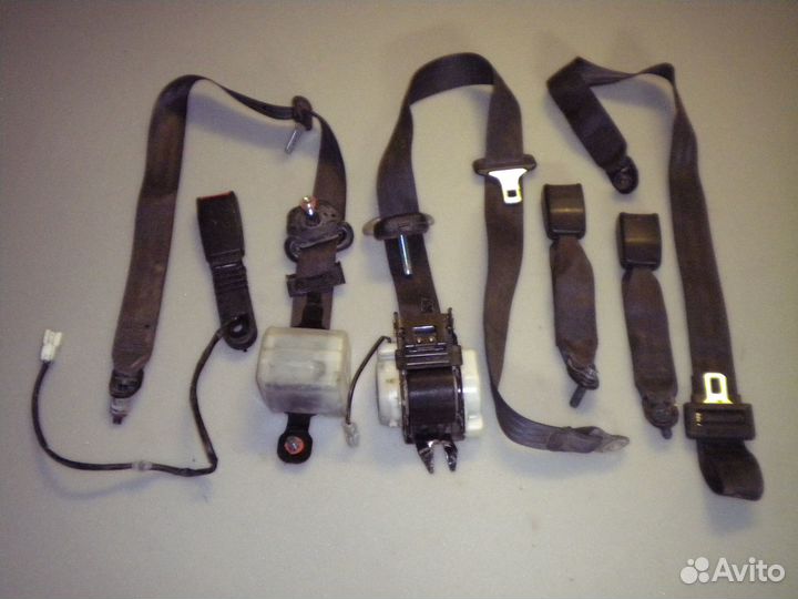 85876-47000 накладка Hyundai Starex H1 (2005 г.в)