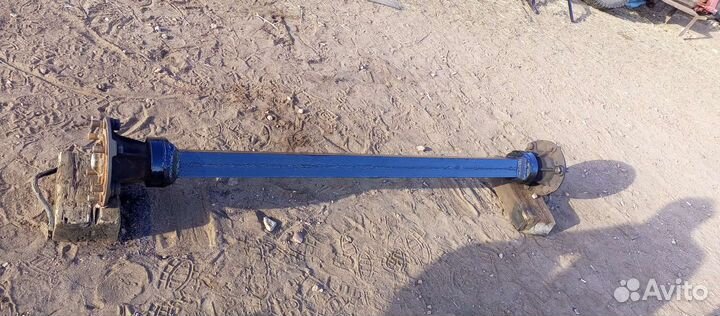 Ось тракторной телеги