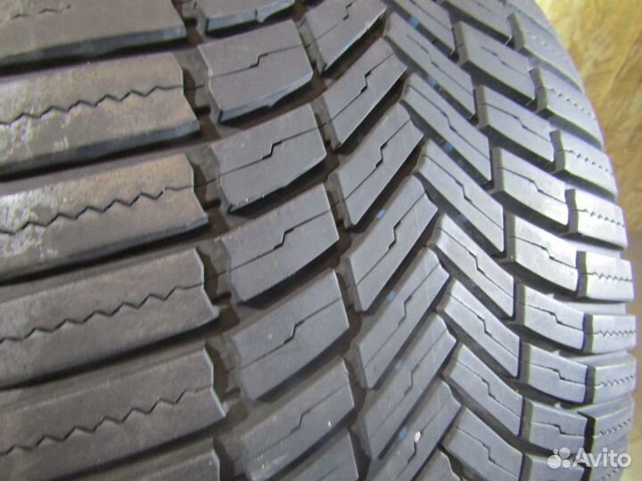 Bridgestone Weather Control A005 275/40 R19