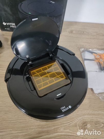 Робот-пылесос vitek