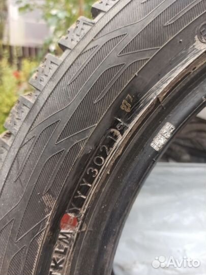 Yokohama Ice Guard IG55 215/55 R17 98T