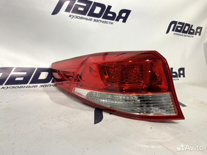 Фонарь Kia Rio(15-17) наружный левый