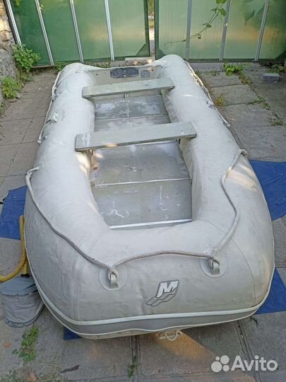 Лодка quicksilver 360