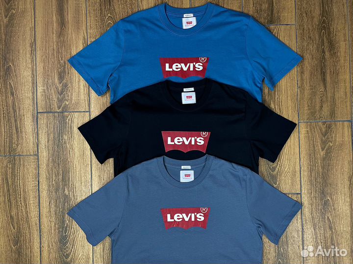 Футболка Levis